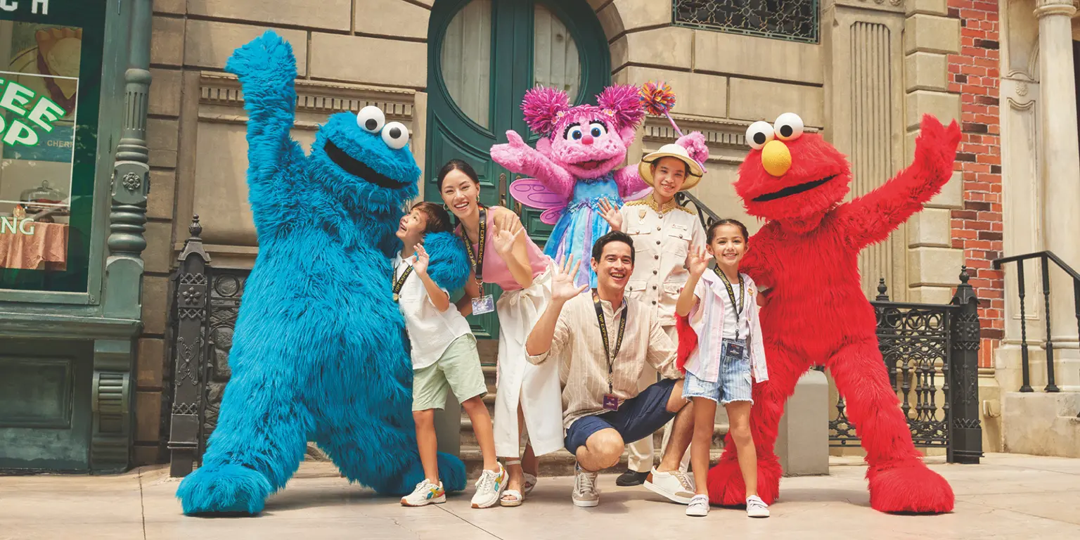 Sesame Street Goes Bollywood